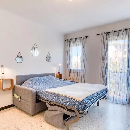 L'amar-et-lys Apartment *